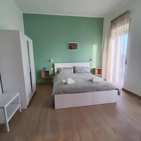 A Casa Di Marco ベッド・アンド・ブレックファスト カプア