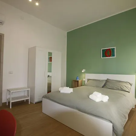 A Casa Di Marco Oda ve Kahvaltı Capua